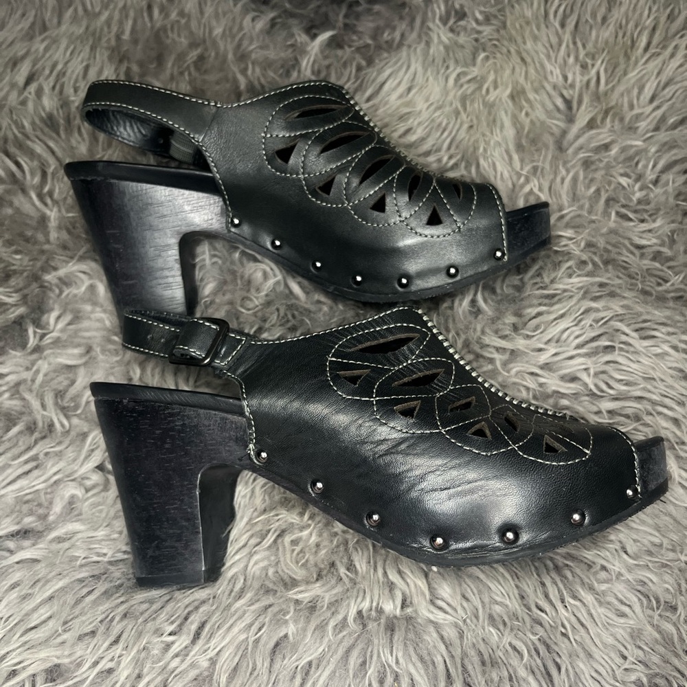 Dansko Black Casual Sandal